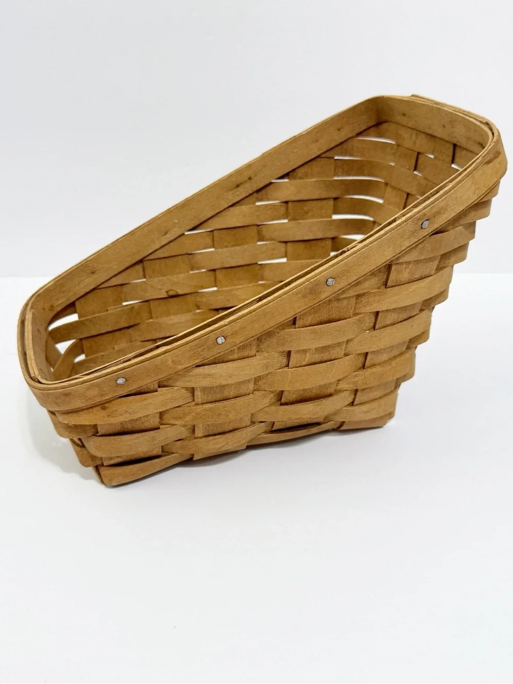 Longaberger Honey Brown Sloped Woven Basket Vintage 1986